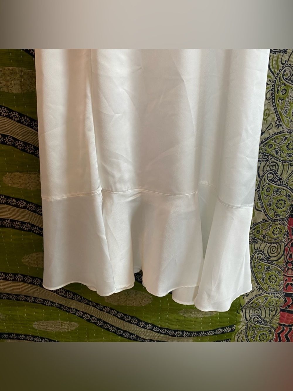Show Me Your Mumu Ivory Luxe Satin Garden Midi Dress Size Medium Soft Girl - Picture 8 of 14